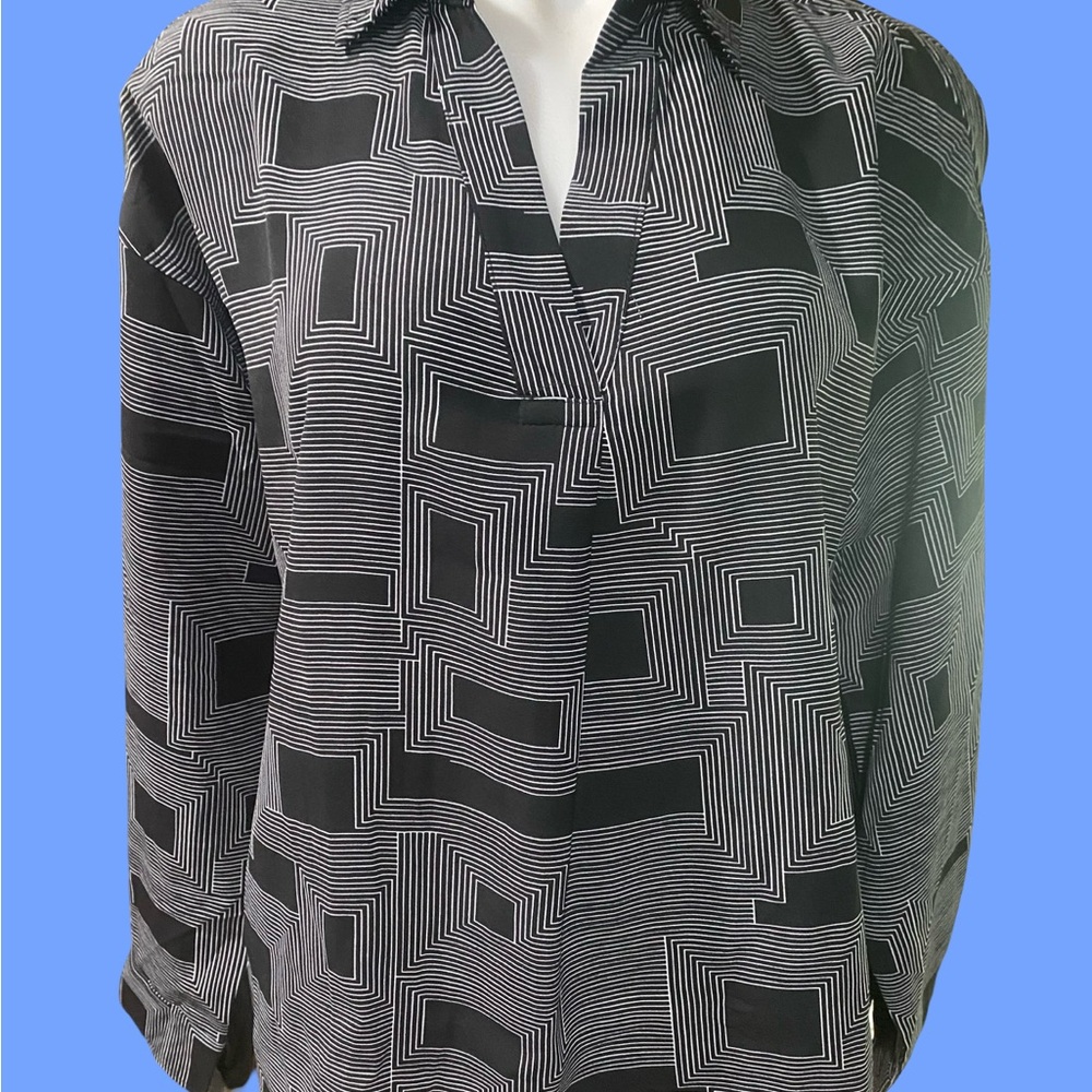 Rafaella Geometric Black and White Women's Top NWOT